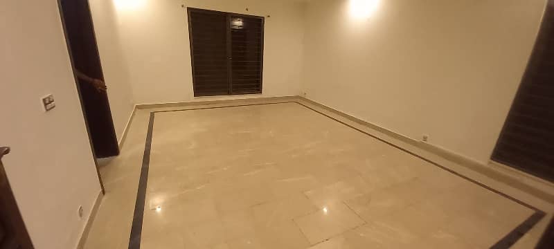 7 Bed House With Full Basement Available For Rent In Dha Phase 3 4