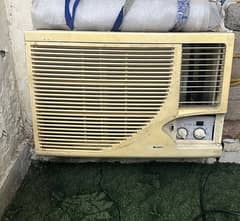 Gree 1 ton Ac