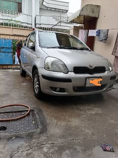 Toyota Vitz 2002