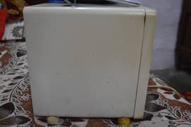 Microwave oven/Ovens/Heating appliance 0