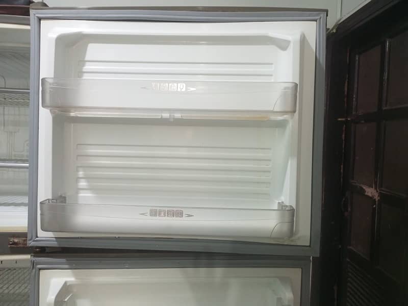 Dawlance H-Zone Fridge For Sale 3