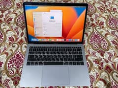 MacBook Air 2018 Retina Display 10/10, i5 8/256 zero scratch