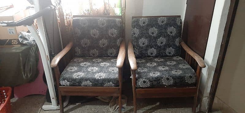 Sofa Set with Table 0