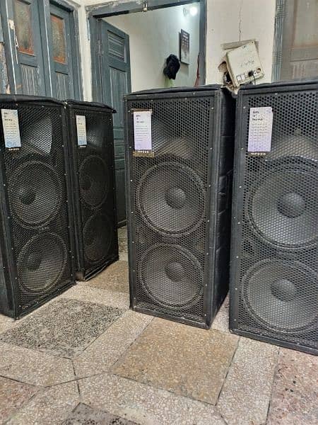 JBL m25 pro SP4 speakers 2 pairs, peavey sp2 speakers 2pairs 1