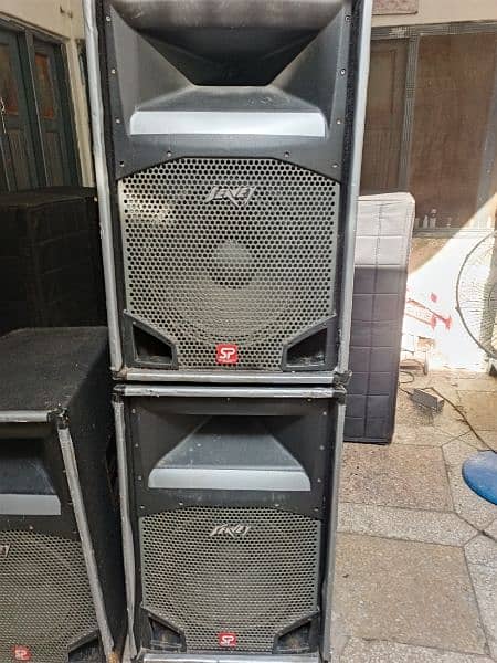 JBL m25 pro SP4 speakers 2 pairs, peavey sp2 speakers 2pairs 4