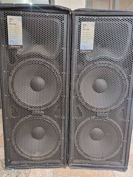 JBL m25 pro SP4 speakers 2 pairs, peavey sp2 speakers 2pairs 8