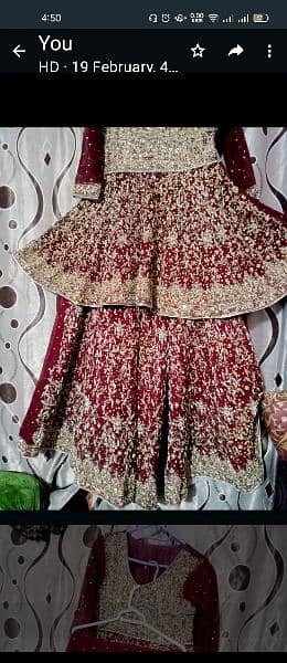 I m selling bridal lehnga 3