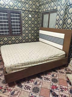 King size bed