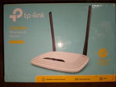 TP-Link Black Dual Antenna Wifi Router Completer With Powe Bank 0