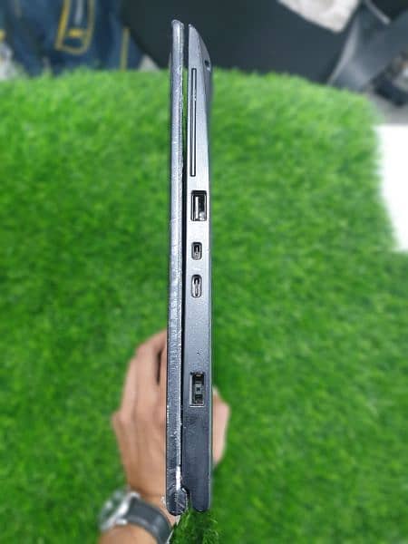 Lenovo Yoga X370 i5-7th, 8/256, 13.3" 360° Touch FHD with Stylus 3