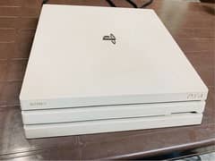 PS4 pro 1TB with 2 controllers and 6 games(Used)