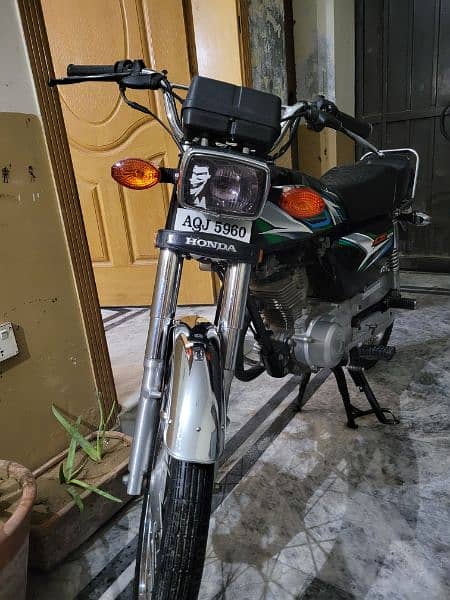 Honda CG 125 2023 Model 4