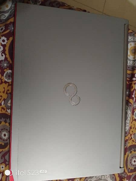 Fujtish laptop hai i5 fourth generation good condition 4