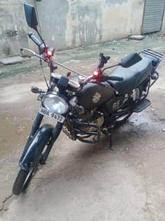 Suzuki GS 150 self start 2014