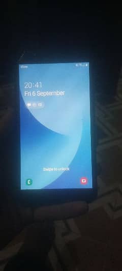 i am selling my j7 samsung mobile