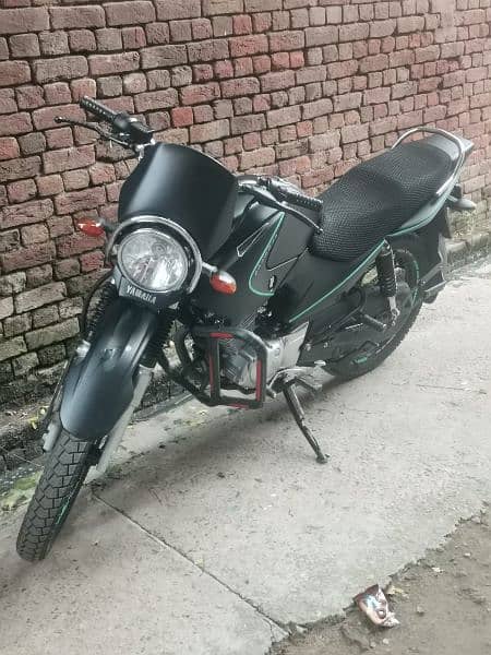 ybr 125f 2