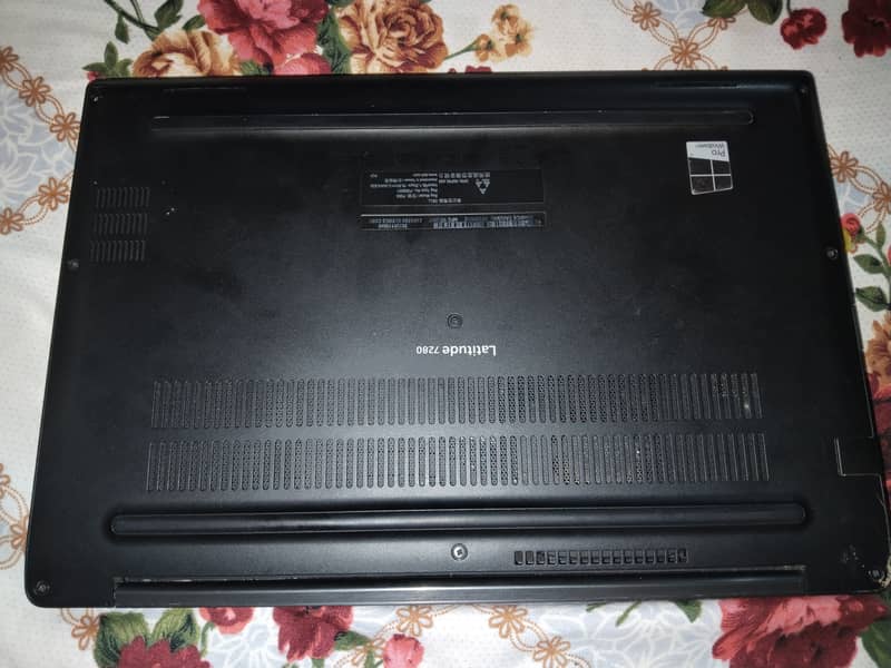 Laptop dell 3