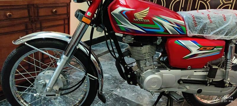 Honda CG 125 Islamabad number 0336/057/63/26 4