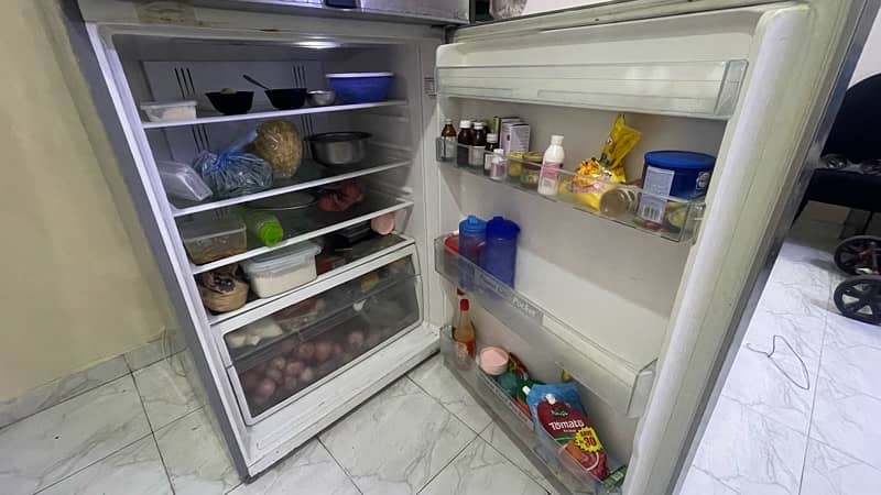 Hitachi Refrigerator 3