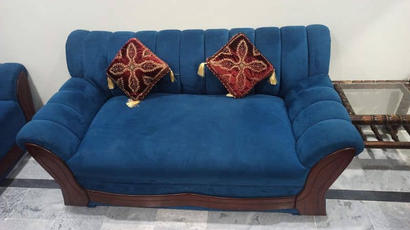 7 seater Sofa Set with Dewan 3