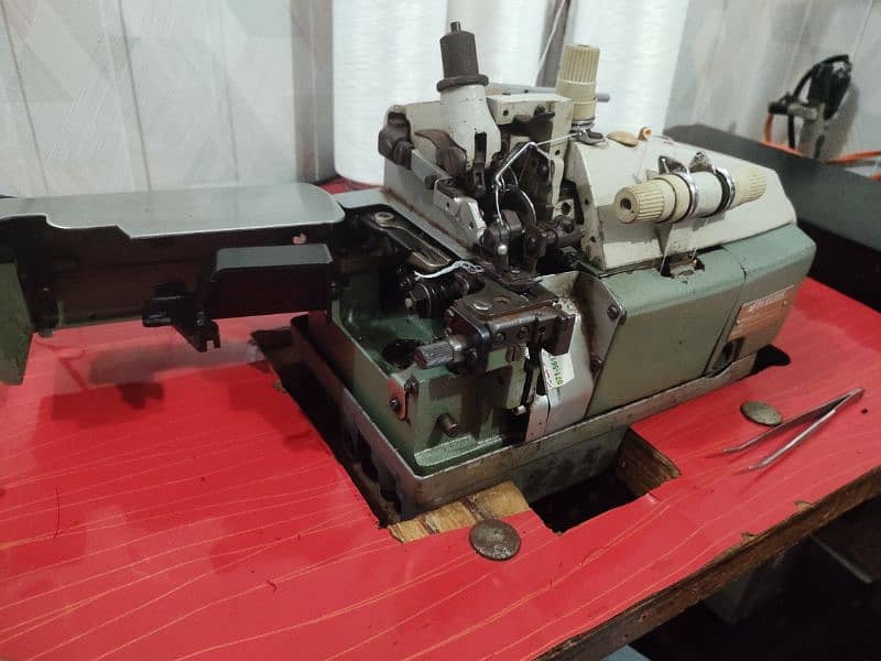 overlock machine 3