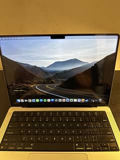 Apple Macbook M1 Pro 14 0