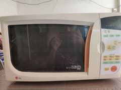 LG microwave oven