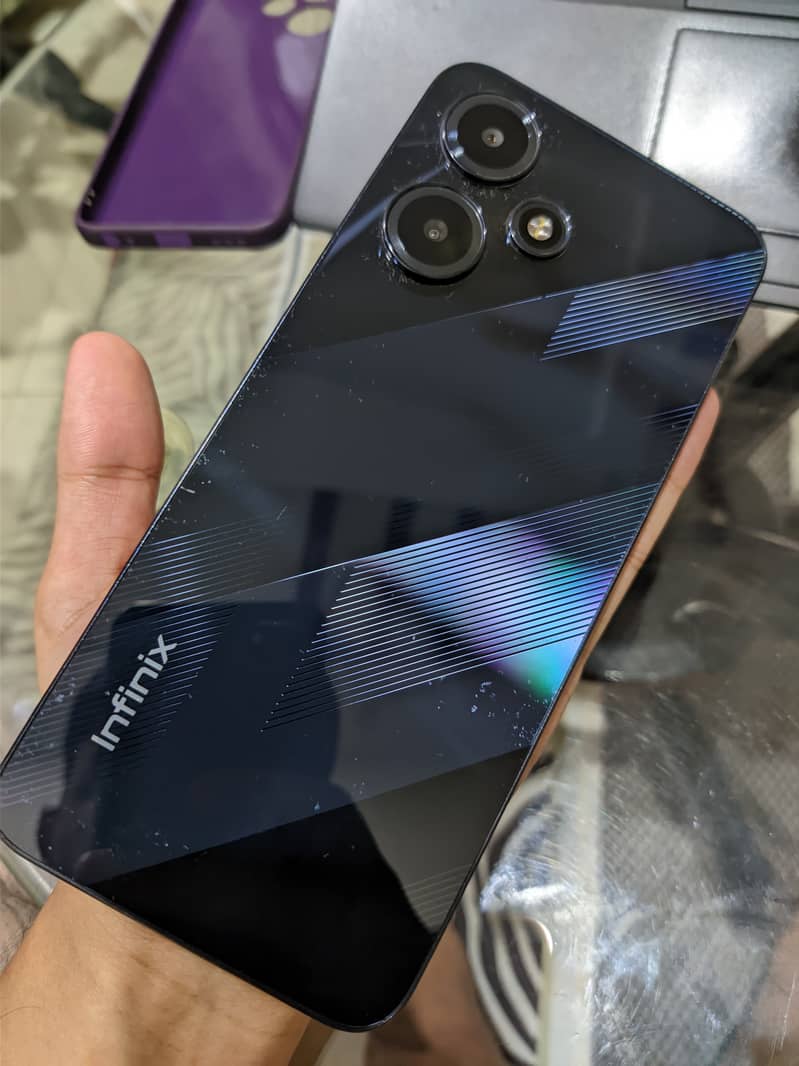 Infinix HOT 30 PLAY (4GiB - 64GiB) - "Mirage Black" Colour 5