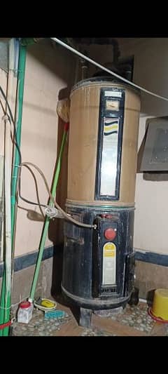 Geyser For Sale Dual Electricity and Gas both