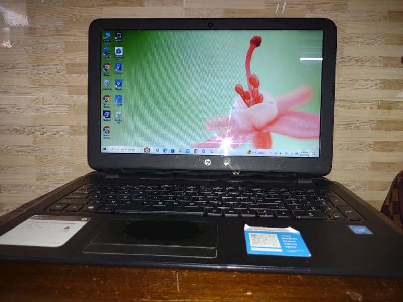 HP Laptop 1