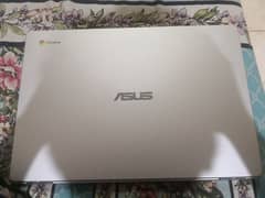 Used Asus chromebook 64gb mint conditionfor sale