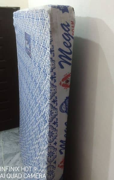 Queen size six inch foam mattress for sale 2