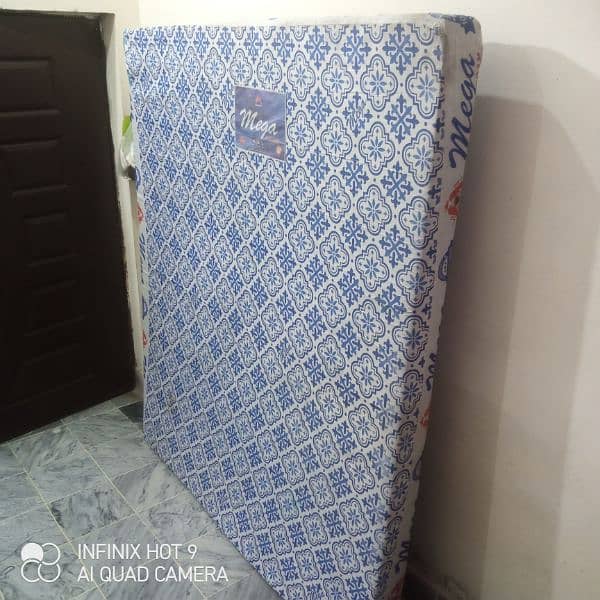 Queen size six inch foam mattress for sale 3