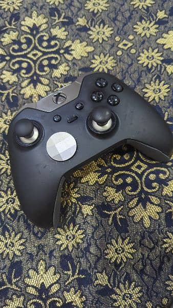 Xbox one s 1tb/series s/elite controller/disc 4