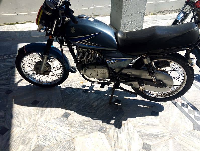 Suzuki GS 150 2014/15 Vip number Gujrat number exchange possible 5