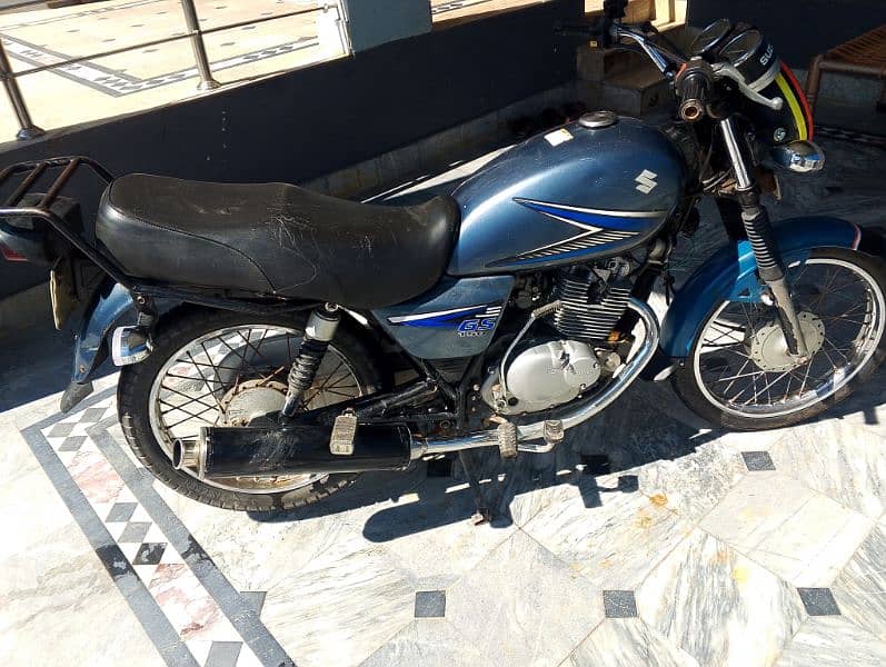 Suzuki GS 150 2014/15 Vip number Gujrat number exchange possible 8