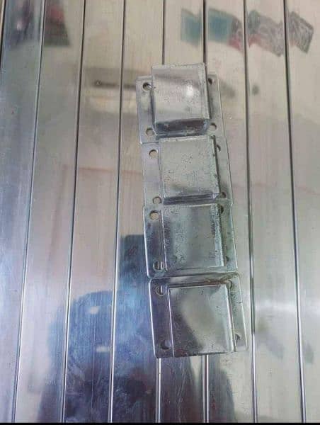 2-Counter , Steel Hooks , 15 Glass Shelves (8mm)for SALE 12