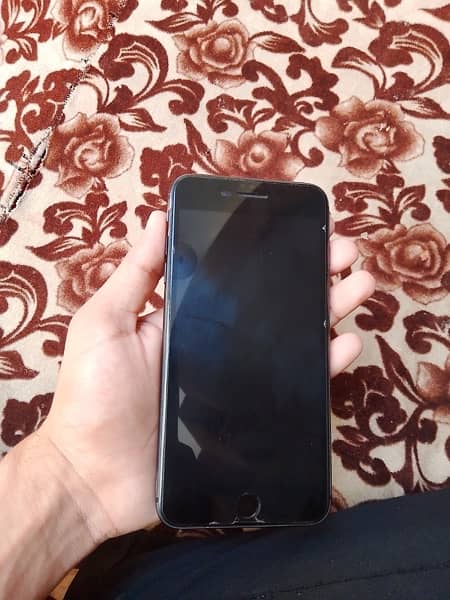 iPhone 8 plus non pta 64gb only olx pe rabta kre 4