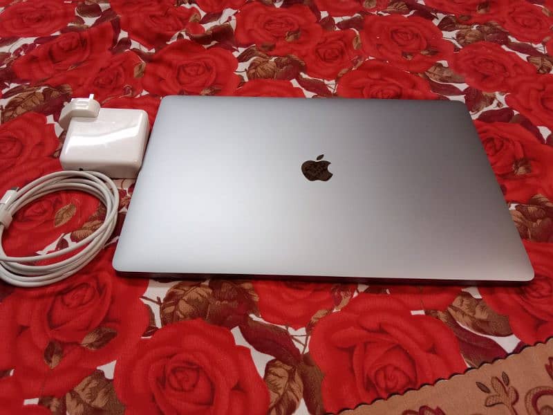 MACBOOK PRO (2019_16 Inch) Powerful Performance for professionals 2