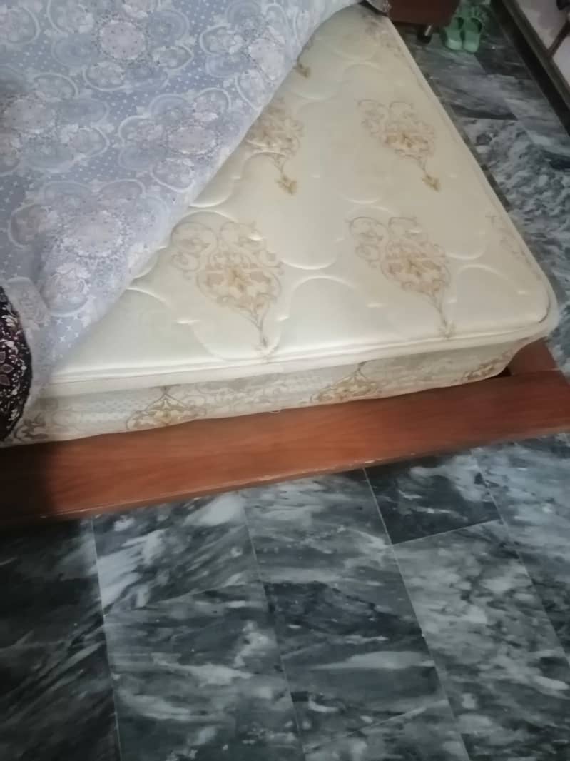 Queen size bed with mattress and side table good condition 0