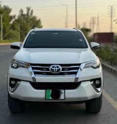 Toyota Fortuner V