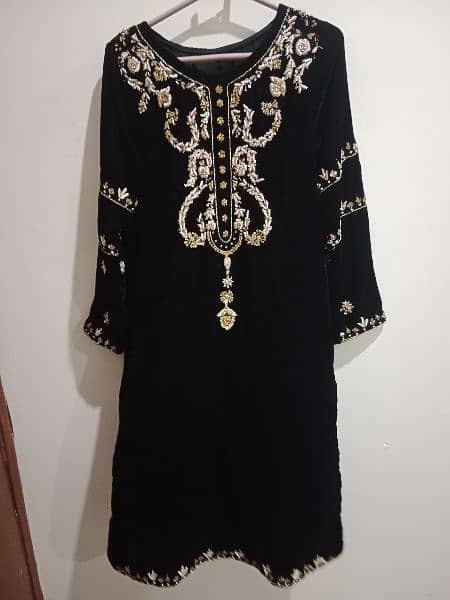 Brand New Pure velvet original Granted Suite With Agha Noor Design 3