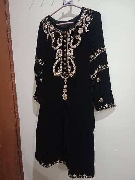 Brand New Pure velvet original Granted Suite With Agha Noor Design 4