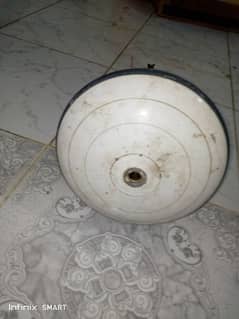 selling fan