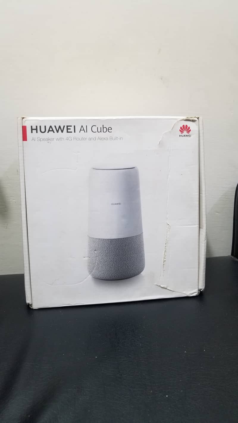 Huawei B900-230 AI Cube AI Speaker With 4G Router and Alexa Built in 0