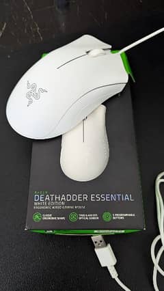 Razor Deathadder Essential gaming mouse.