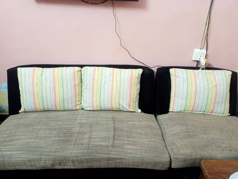 7 sitter sofa set for sale. 1