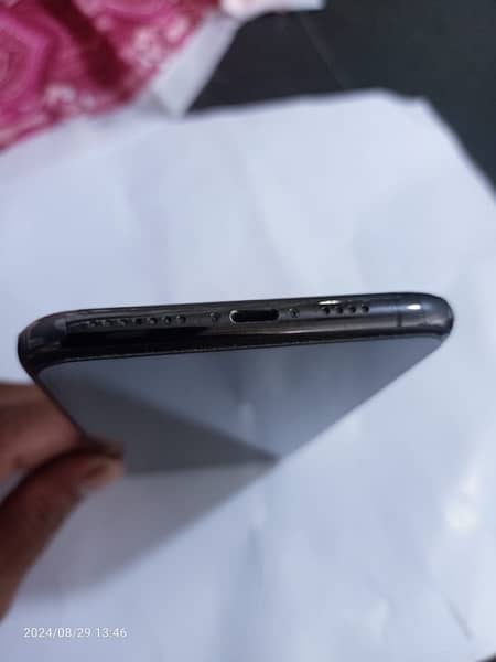 iphone 11pro max 256/Gb non pta 5