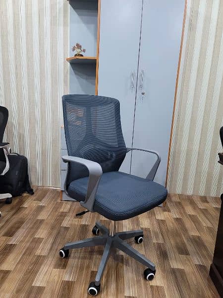 High back office chairs/study chairs/staff chairs/imported chairs 9