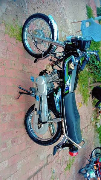 Honda 125 2011 model 3